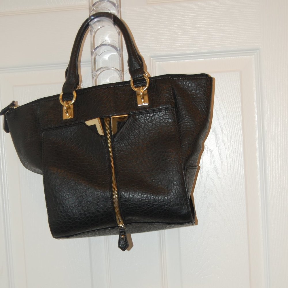 DANIELLE NICOLE  Man made materials Black Hand Bag - No Shoulder Straps